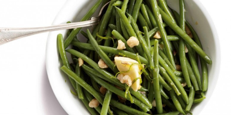 Haricots verts met  hazelnoot-limoenboter
