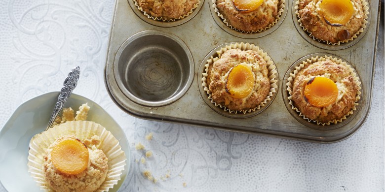 Hazelnootmuffins met kaneel en abrikoos