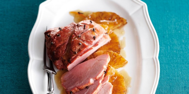 Kruidige kerstham met ananas