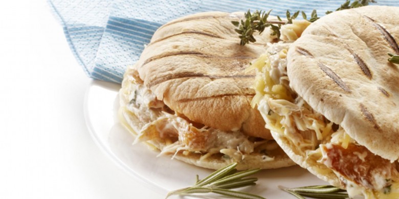 Pita tosti met makreel