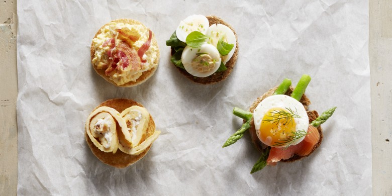 Broodrondjes met gevuld ei