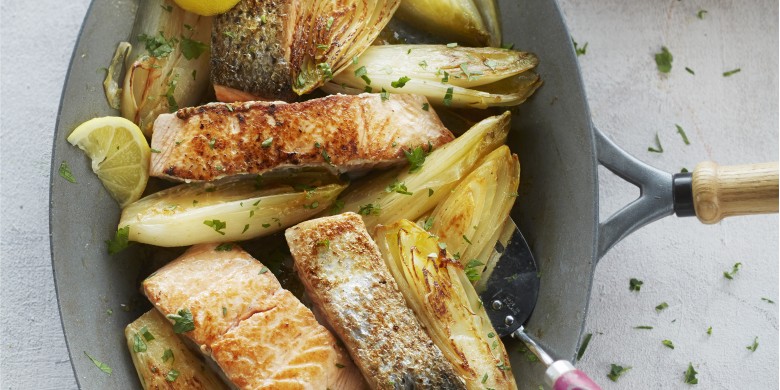 Gesmoorde witlof met zalm