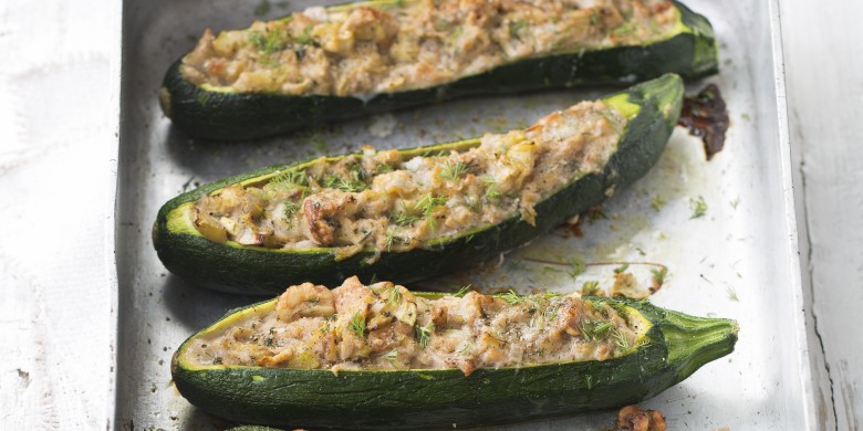 Gevulde courgette met walnoten en mozzarella