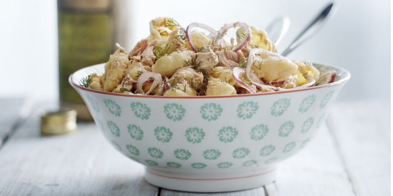 Pastasalade met tonijn en dille