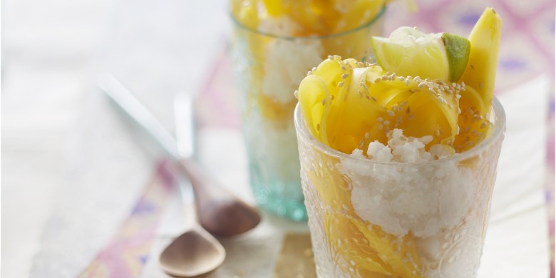 Kokosrijst met mango en sesam