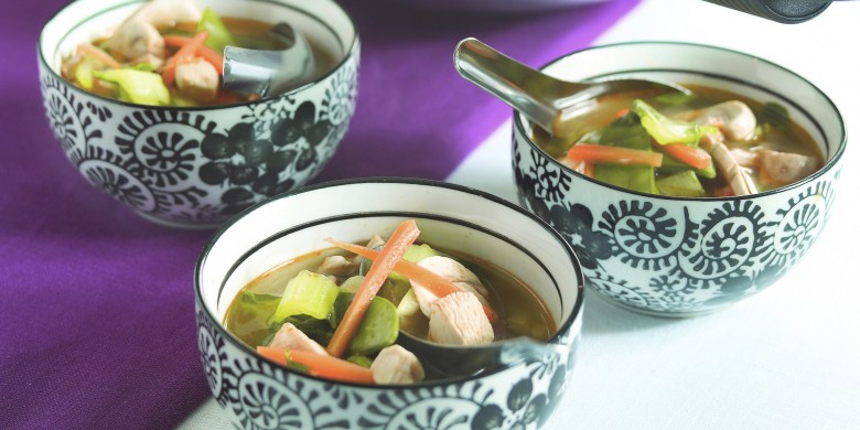 Thaise groentesoep uit de wok