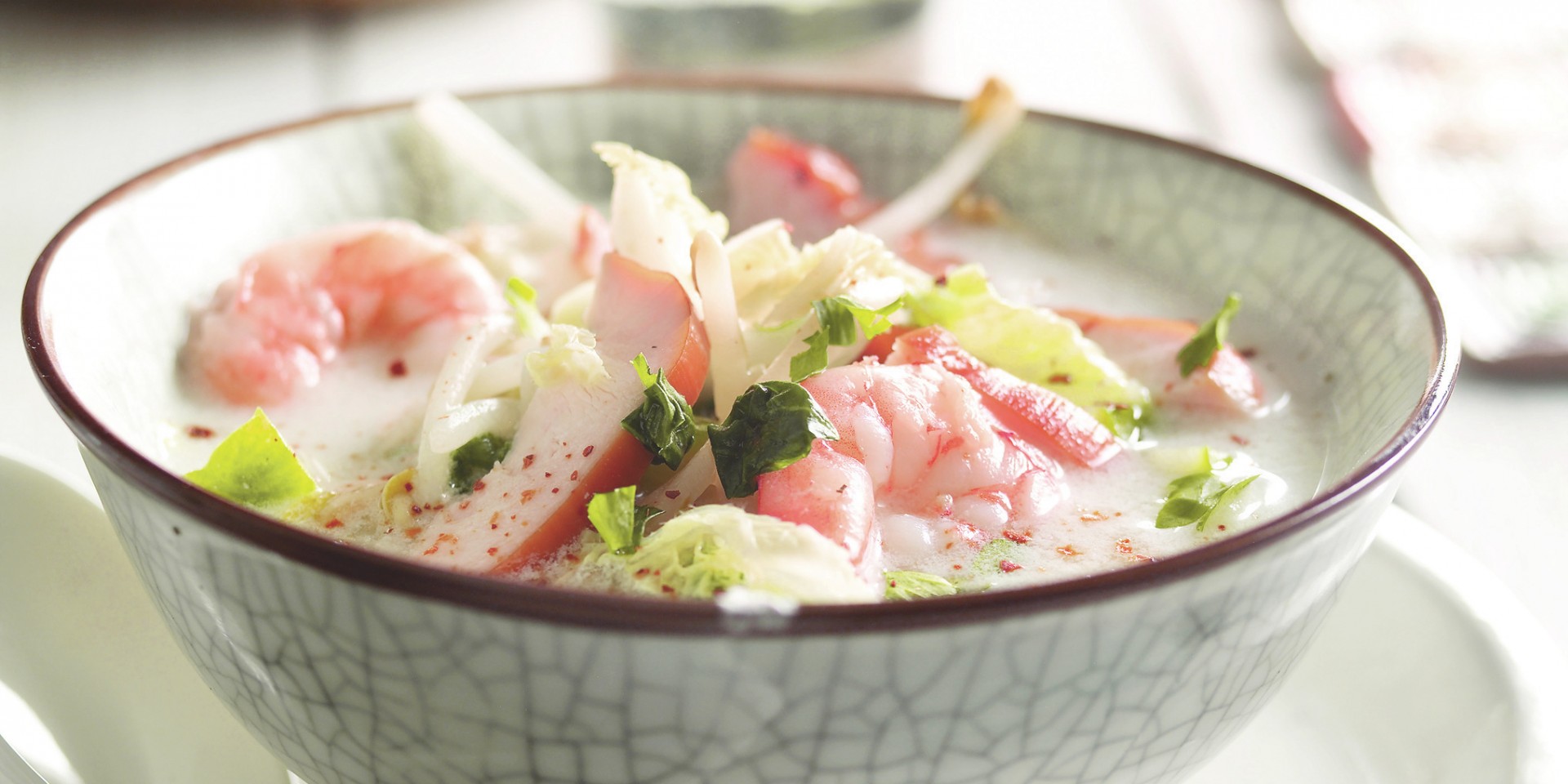 Thaise soep met kip en garnalen