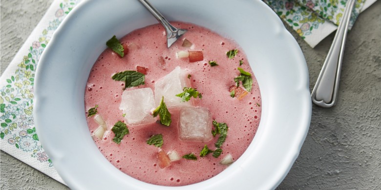 Fris aalbessensoepje met meloenconfetti