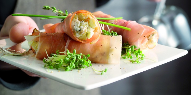 Rauwe ham met appel en geitenkaas