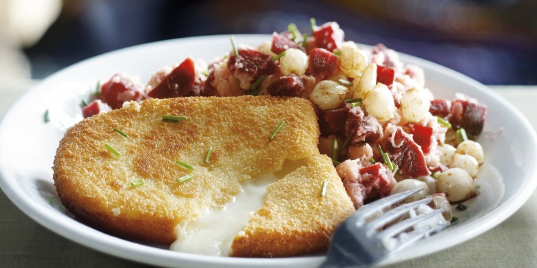 Bietjesstamppot met zilveruitjes en gebakken geitenkaas