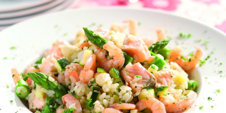 Risotto met asperges, zalm en garnalen