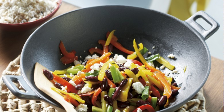 Rode bonen met geitenkaas, paprika en bosui