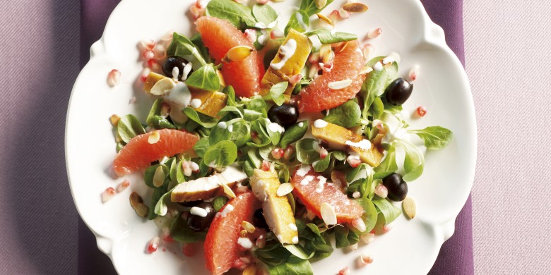 Rode-grapefruitsalade met gerookte vis