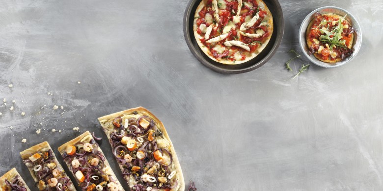 Tortillapizza met kip en salami