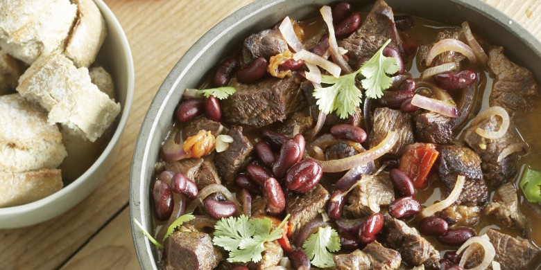 Chili con carne met in rode wijn gestoofd rundvlees