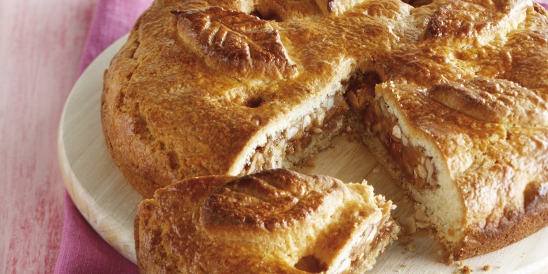 Zwitserse pie met walnoot, hazelnoot en amandel