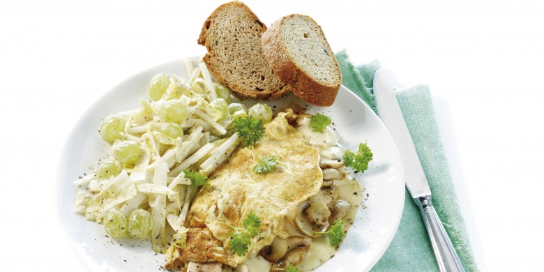 Franse omelet met witlofsalade