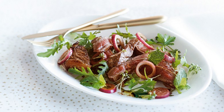 Geroosterde entrecote met kruidensalade