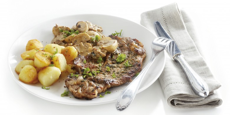 Gegrilde karbonade met champignonsaus