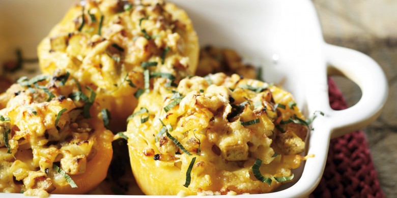 Knolraapjes gevuld met kerrietofu