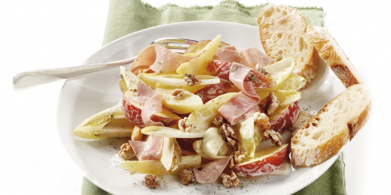 Maaltijdsalade met witlof, fruit en ham
