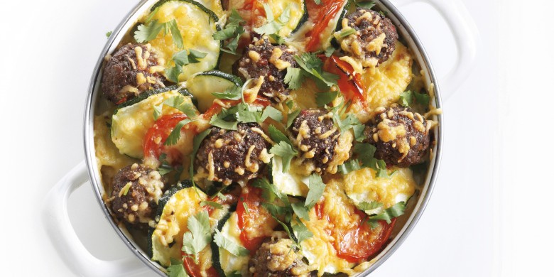 Zomerse gratin met gehaktballetjes