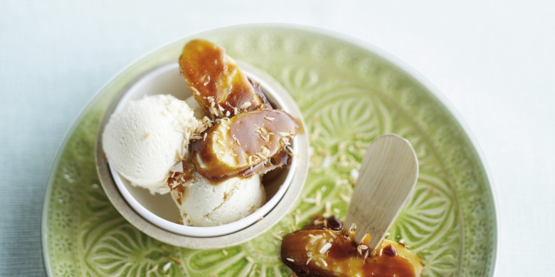 Kokosijs met banaankaramel