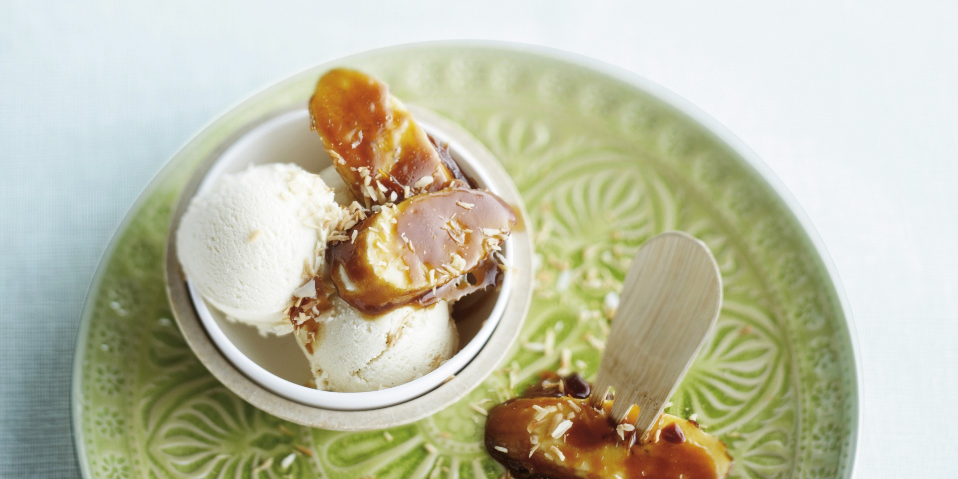 Kokosijs met banaankaramel