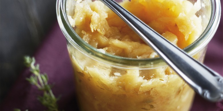 Appelcompote met tijm en kaneel