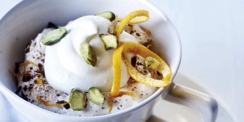 Chocopotje met sinaasappel en nootjes