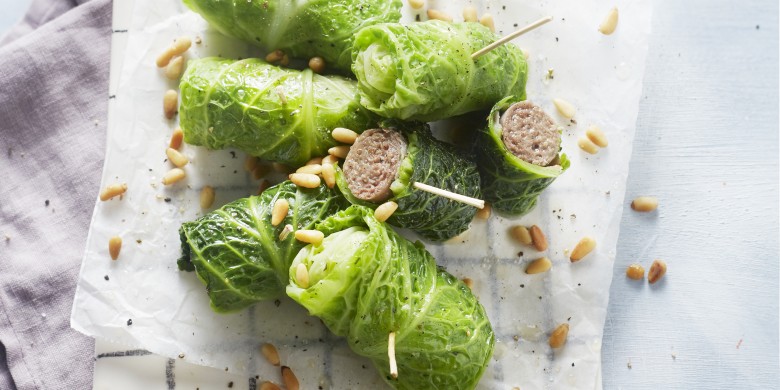 Koolrolletjes met spek en verse worst