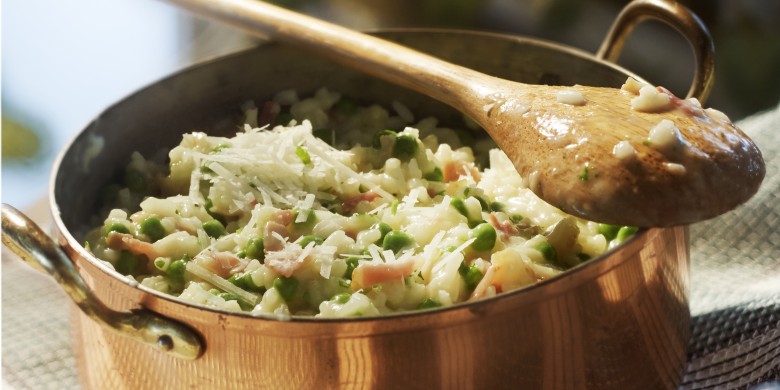 Risi e bisi met ontbijtspek