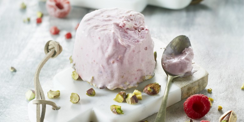 Semifreddo met vanille en frambozen