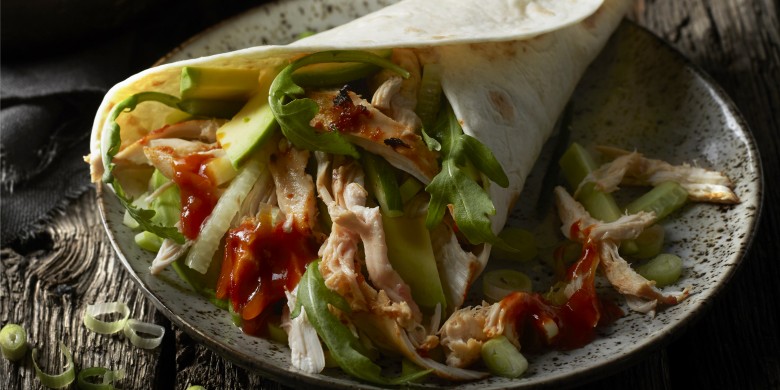 Pulled chicken wraps