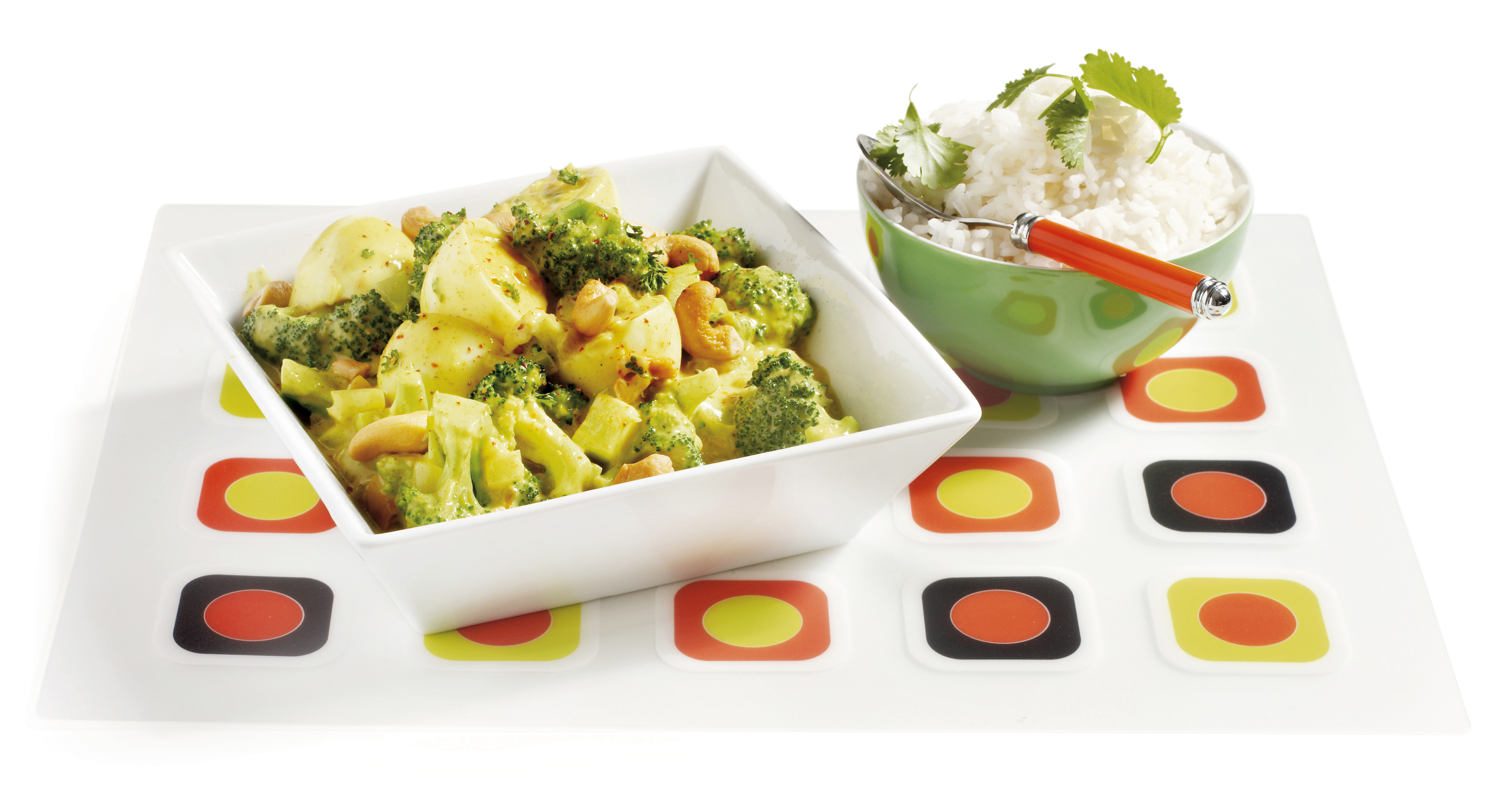 Curry van ei en broccoli met rijst