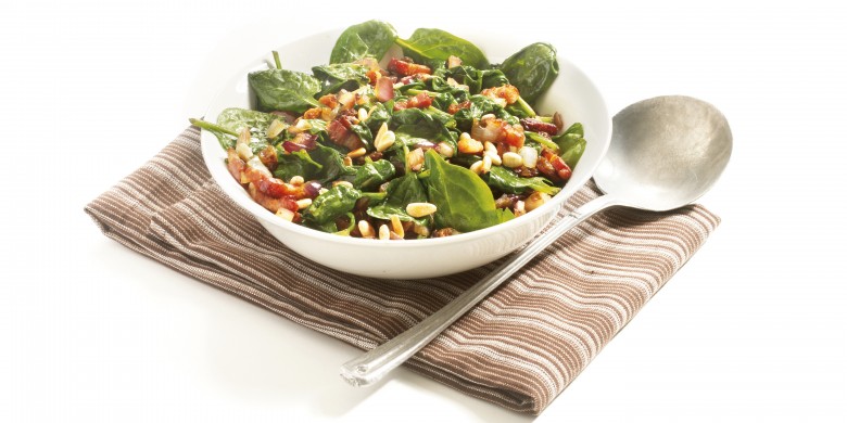 Catalaanse spinazie uit de wok