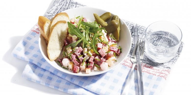 Lauwwarme aardappel-bietensalade