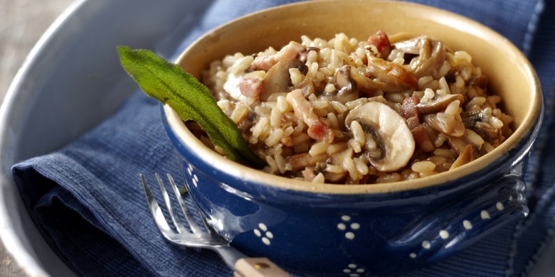 Risotto met donker bier, gemengde paddenstoelen en spek