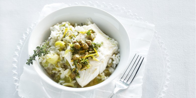 Gepocheerde kabeljauw met peterseliesalsa  en risotto