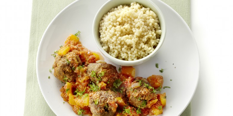Kerrieballetjes met couscous