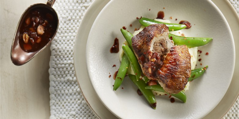 Gevulde varkensfilet met bramenjus