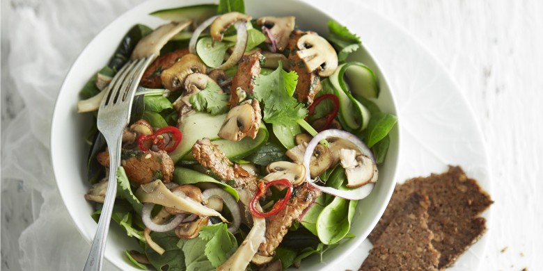 Paddenstoelensalade met biefreepjes