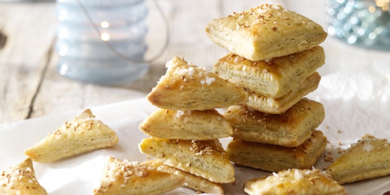 Zoute biscuits met sesam en oregano