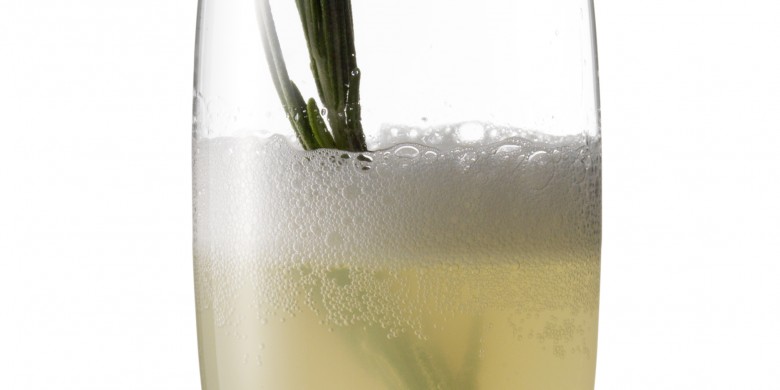 Bellini met peer en rozemarijn