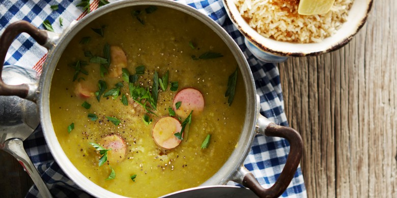 Erwtensoep en rijst met bruine suiker