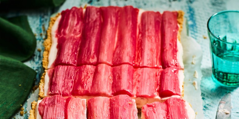 Rabarber-kwarktaart met kardemom