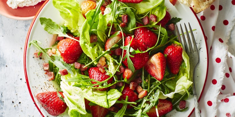 Kropsla met gemarineerde aardbeien