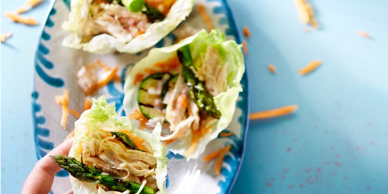 Pulled chicken met asperges en courgette