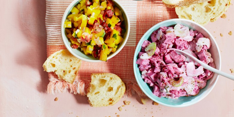 Bleekselderijsalsa met bietjes en bosui