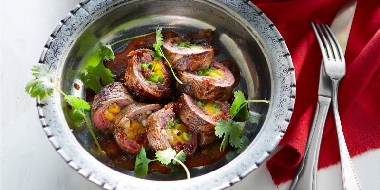 Peppery beef rolls